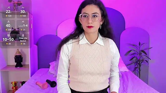 Snapshot of SophieGomez22 chatting on October 25, 2025, 11:40 am SophieGomez22 online show from October 25, 2025, 11:40 am