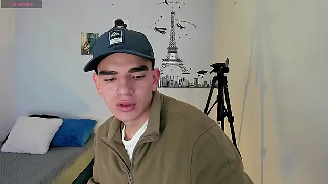 Ares Johnson online show from December 27, 2024, 12:18 am