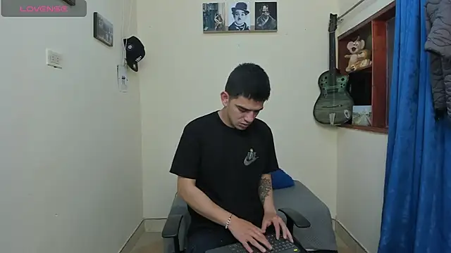 Ares Johnson online show from February 11, 2025, 12:58 pm