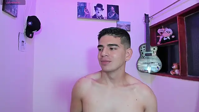 Ares Johnson online show from March 3, 2025, 10:52 pm