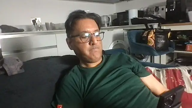 Robin007 online show from September 24, 2025, 2:59 am