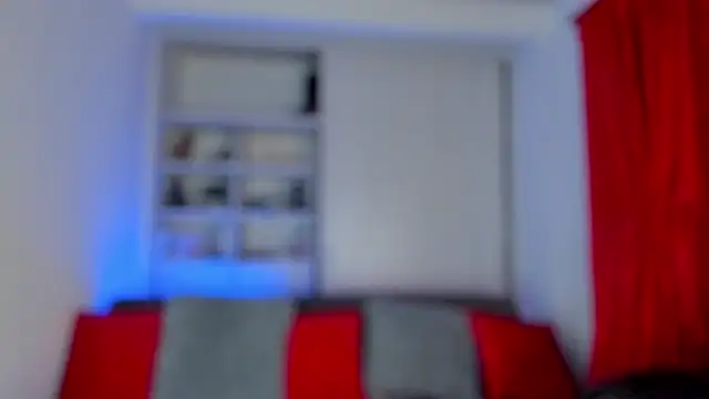 Couple muscle1 online show from December 2, 2024, 4:31 pm