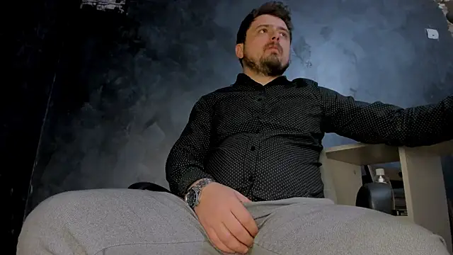 Snapshot of Master_Mark_Wayne chatting on February 20, 2026, 9:37 pm Master Mark Wayne online show from February 20, 2026, 9:37 pm