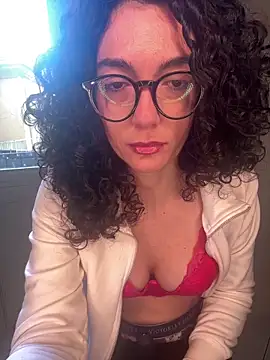 Strawberry queen91 online show from April 20, 2026, 3:48 pm