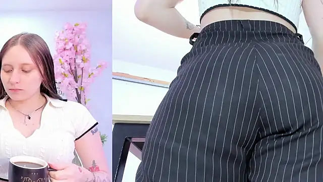 Snapshot of Siouxsie_cenobite chatting on November 15, 2025, 11:07 am Siouxsie cenobite online show from November 15, 2025, 11:07 am