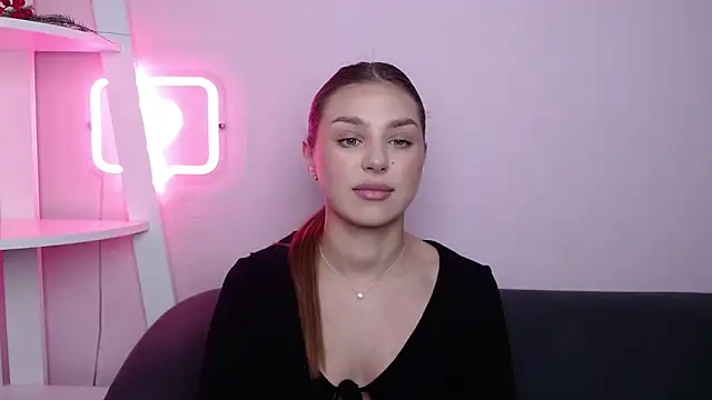 MilanaAngelAs online show from March 15, 2026, 5:46 am