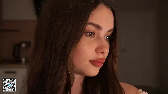 CarmenMoore26 online show from March 19, 2026, 9:08 pm