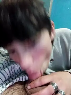 Snapshot of babylexx_18 chatting on December 15, 2025, 5:06 pm babylexx 18 online show from December 15, 2025, 5:06 pm