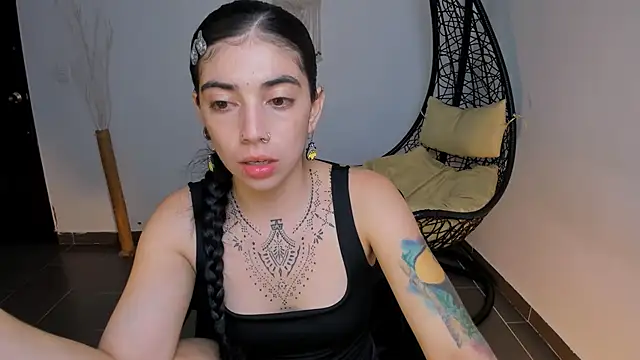 Nina-monroe online show from February 13, 2025, 10:54 pm