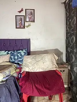 KandyHot  online show from March 22, 2026, 4:16 am