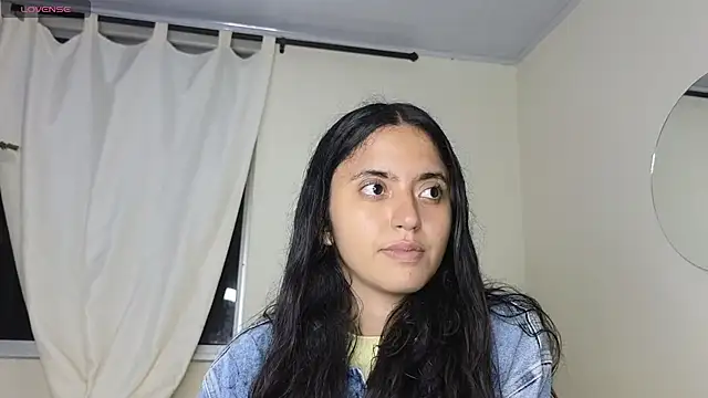 Snapshot of ViolettaSummer chatting on November 30, 2025, 1:09 am ViolettaSummer online show from November 30, 2025, 1:09 am