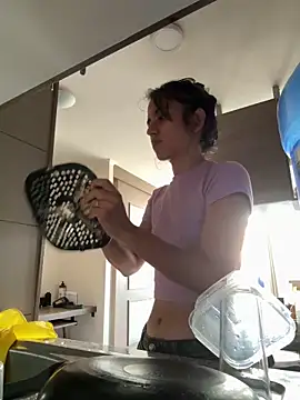 ViolettaSummer online show from May 7, 2026, 4:56 pm