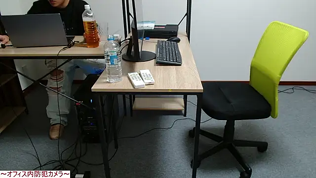 Snapshot of Toms-BBQ chatting on May 9, 2026, 9:42 pm Toms-BBQ online show from May 9, 2026, 9:42 pm