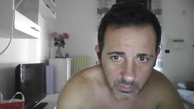 Snapshot of Bobo064 chatting on June 24, 2026, 4:28 pm Bobo064 online show from June 24, 2026, 4:28 pm