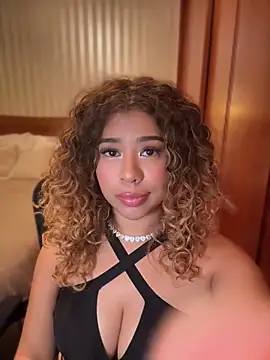 Snapshot of LEONCITA_ chatting on May 16, 2026, 7:12 pm LEONCITA online show from May 16, 2026, 7:12 pm