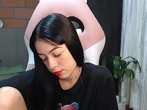 Caribbean beauty  online show from February 3, 2025, 11:05 pm