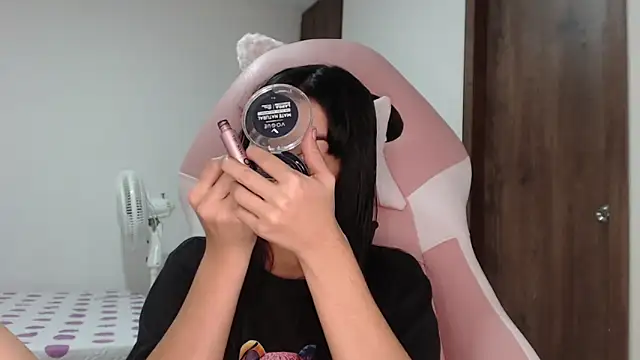 Caribbean beauty  online show from March 16, 2025, 1:38 am