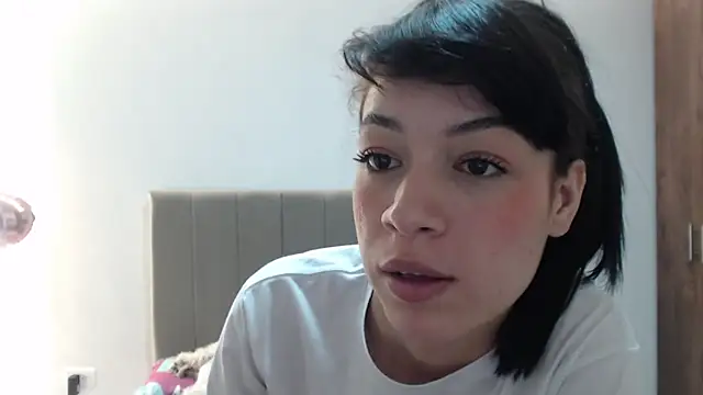 Caribbean beauty  online show from October 31, 2025, 5:41 am