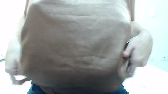 Caribbean beauty  online show from November 11, 2025, 1:49 am