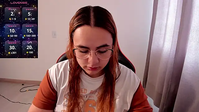 maryluna95 online show from November 27, 2025, 8:11 pm