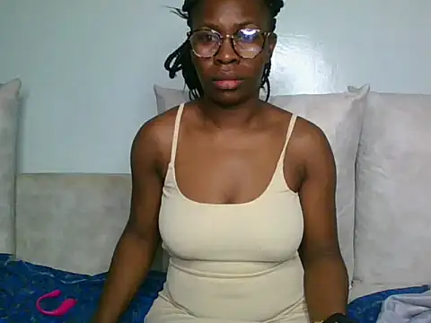 Snapshot of lisaa544 chatting on September 22, 2025, 3:41 am lisaa544 online show from September 22, 2025, 3:41 am