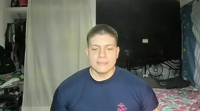 Snapshot of regan_jhonso chatting on February 1, 2025, 5:49 am regan jhonso online show from February 1, 2025, 5:49 am