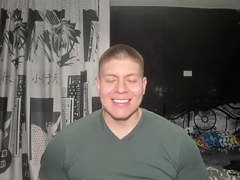 Snapshot of regan_jhonso chatting on September 14, 2025, 7:40 am regan jhonso online show from September 14, 2025, 7:40 am