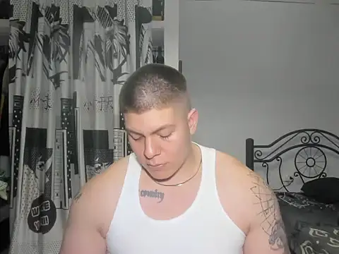 Snapshot of regan_jhonso chatting on September 21, 2025, 7:43 am regan jhonso online show from September 21, 2025, 7:43 am