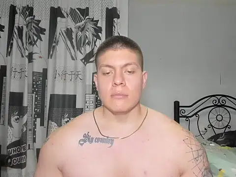 Snapshot of regan_jhonso chatting on November 14, 2025, 5:28 am regan jhonso online show from November 14, 2025, 5:28 am