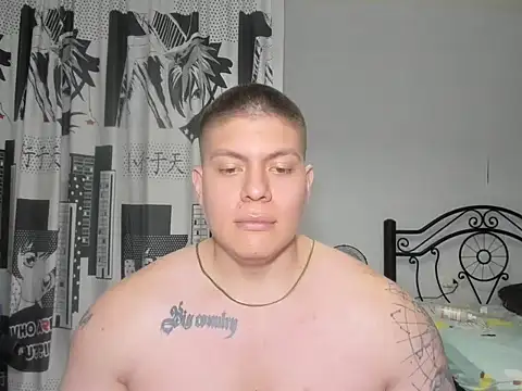 Snapshot of regan_jhonso chatting on November 15, 2025, 8:00 am regan jhonso online show from November 15, 2025, 8:00 am