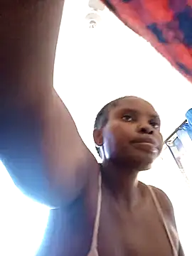 zainabsmile online show from February 26, 2026, 11:20 am