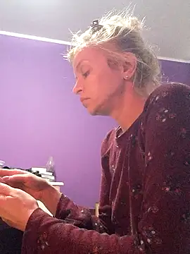 BritneyHudson online show from February 16, 2026, 6:53 am