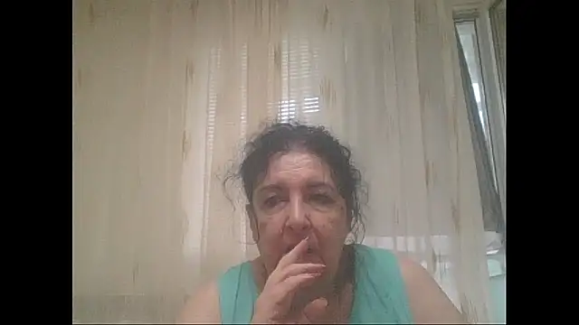 maturekorine online show from June 10, 2026, 3:44 pm