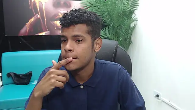 boylittle19cm online show from March 9, 2025, 12:31 pm