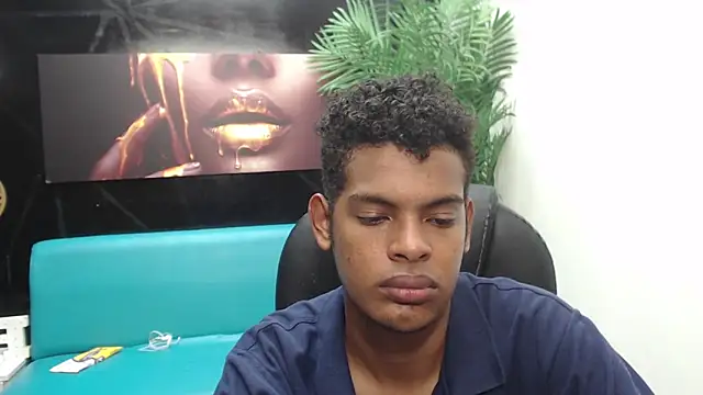 boylittle19cm online show from March 9, 2025, 3:38 pm