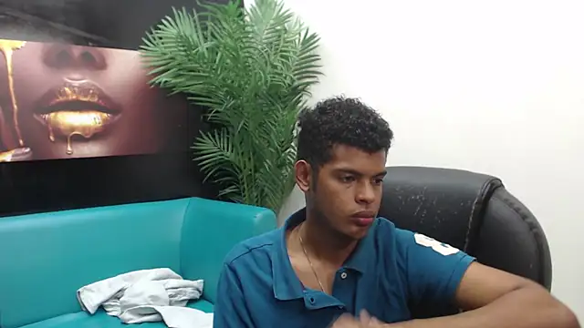 boylittle19cm online show from March 13, 2025, 3:39 pm