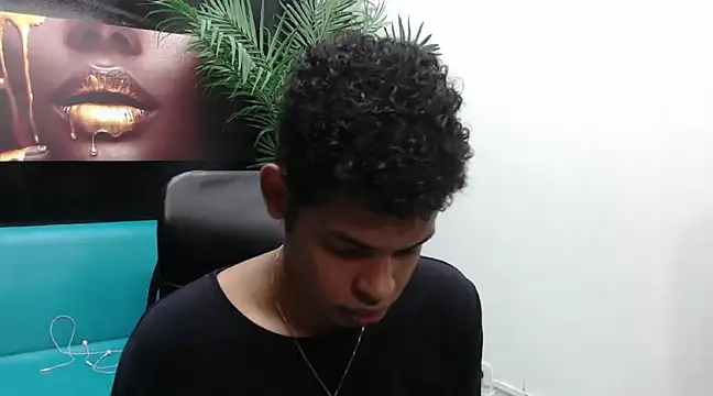 boylittle19cm online show from March 20, 2025, 12:32 pm