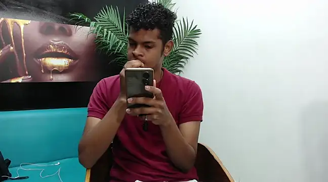 boylittle19cm online show from March 22, 2025, 12:25 pm