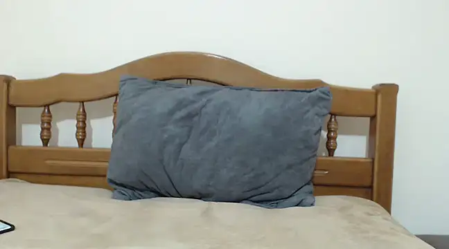 AbbyX online show from February 5, 2025, 5:20 pm