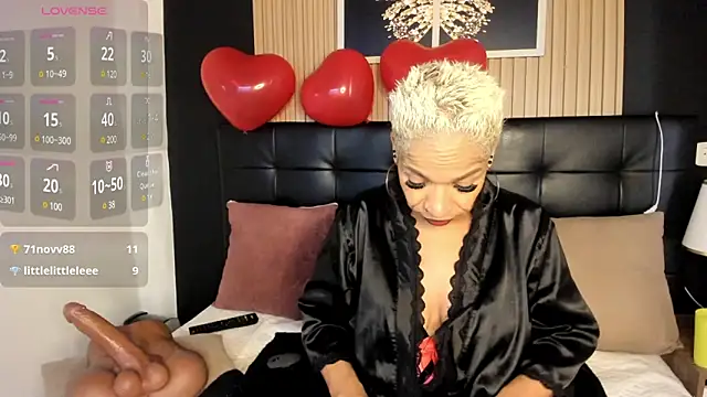 summer night  online show from February 19, 2025, 5:16 pm