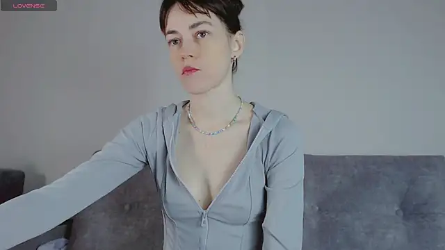 Snapshot of Amina_Barbarian chatting on January 9, 2025, 11:36 am Amina Barbarian online show from January 9, 2025, 11:36 am