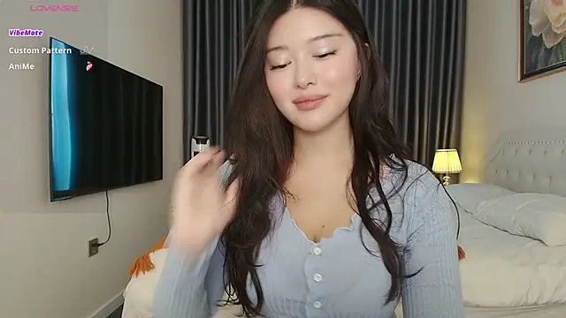 tenderlybaee online show from March 26, 2026, 4:29 am