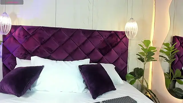 LindsyCater online show from January 10, 2026, 11:56 am