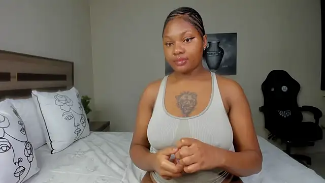 Renee-18 online show from February 11, 2025, 3:50 am