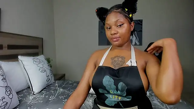 Renee-18 online show from February 16, 2025, 11:48 pm