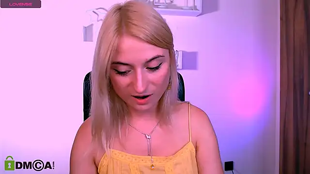 melisa white1 online show from July 14, 2026, 7:08 pm