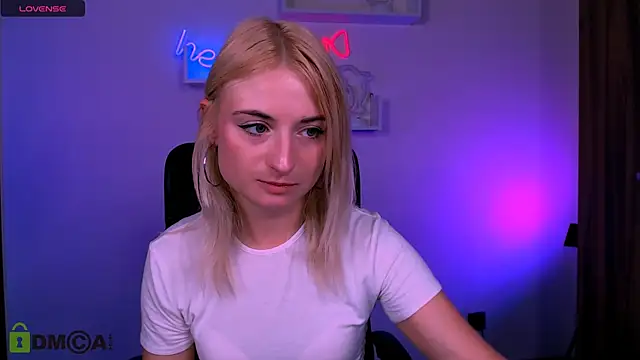 melisa white1 online show from July 18, 2026, 7:17 pm