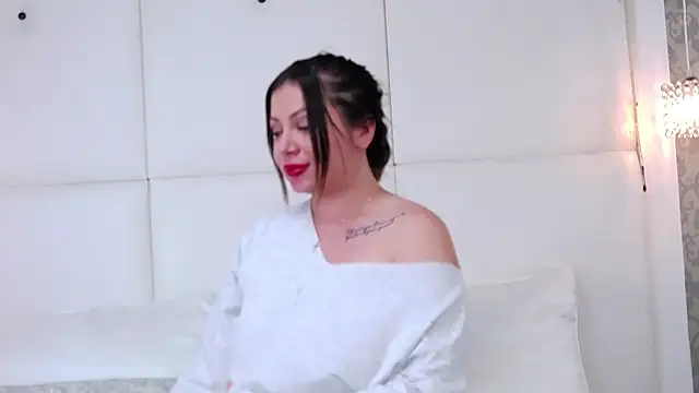 PalmerBeaumont online show from February 20, 2025, 6:39 am