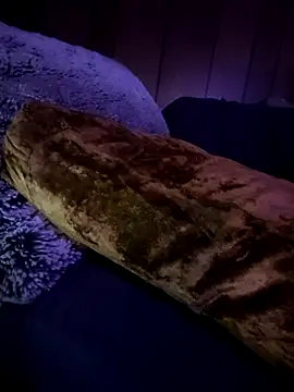 Snapshot of GinAnnTonic chatting on March 21, 2025, 2:29 pm GinAnnTonic online show from March 21, 2025, 2:29 pm