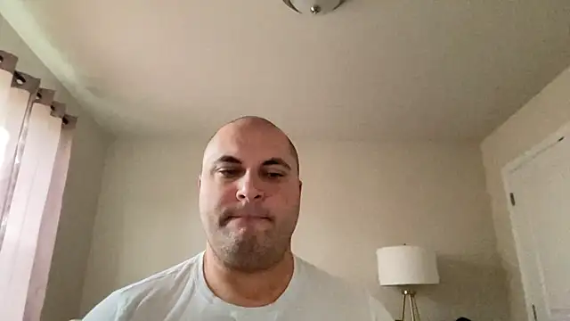 SluggishChase99 online show from December 3, 2024, 7:00 pm